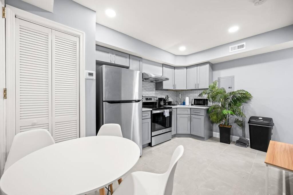 New! Cozy In Center City! * Philadelphia